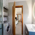 Apartment Helles Nur 350 Meter Zum Mit Meerblick Und Schoener Terrasse Porec